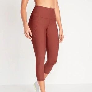 Old Navy Women's Active Power Soft High Rise Leggings Go Dry Burnt Orange Medium
